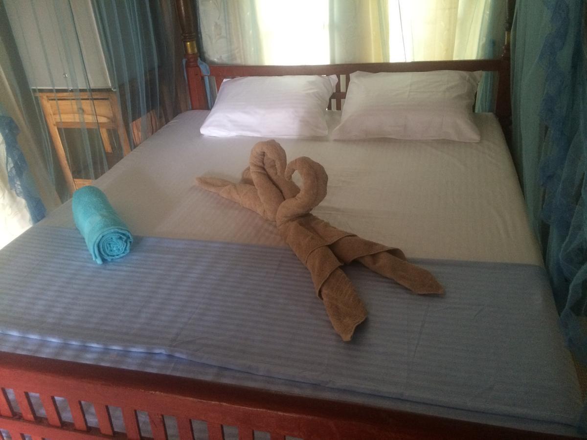 Sunny Family Hotel Unawatuna Room photo